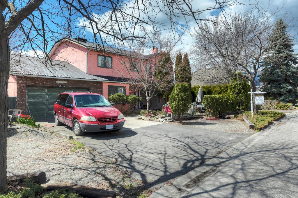 Beds By The Bridge Bed & Breakfast Kelowna Luaran gambar